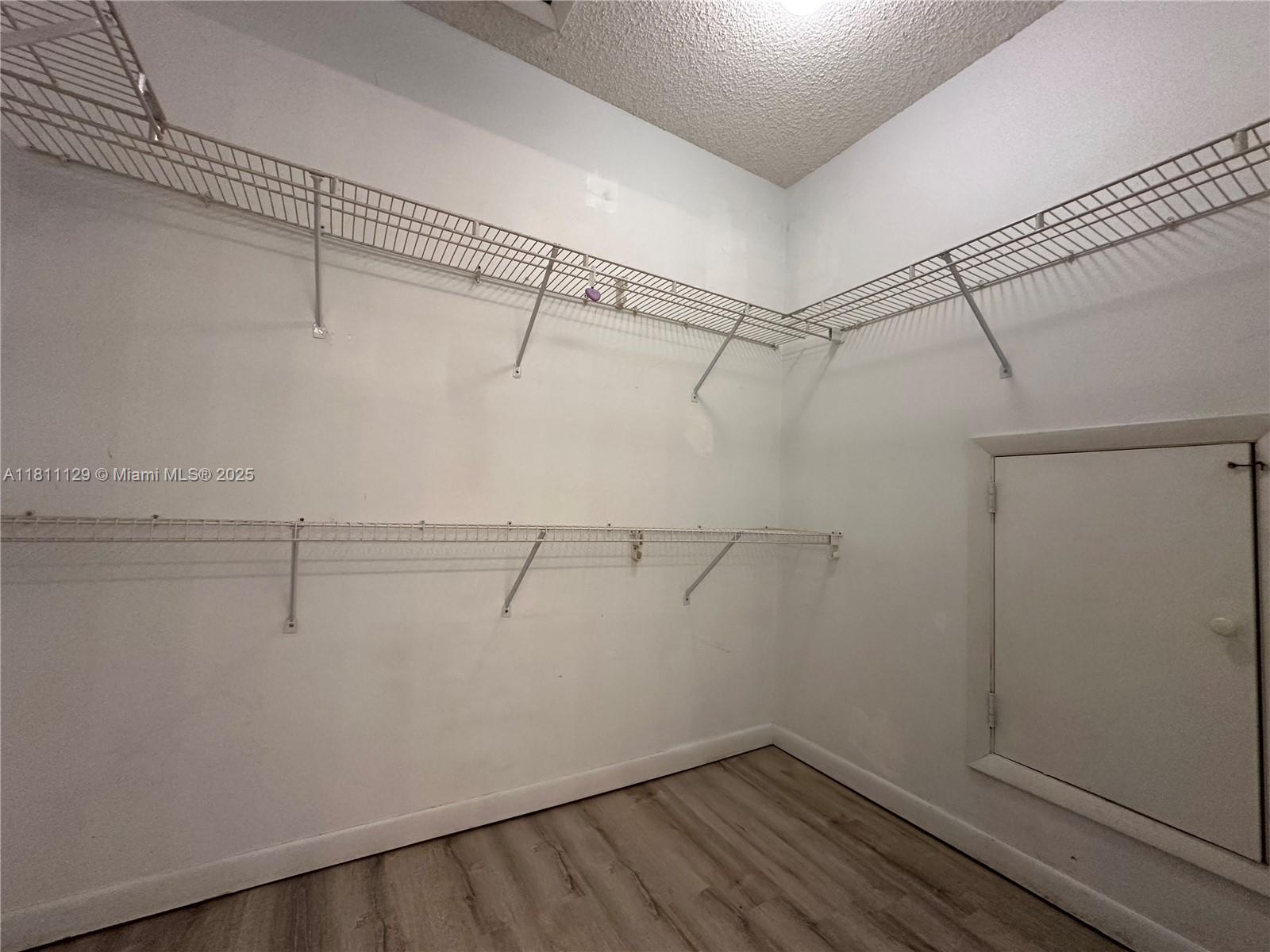 1024 S Independence Dr 1024a Property Photo 16