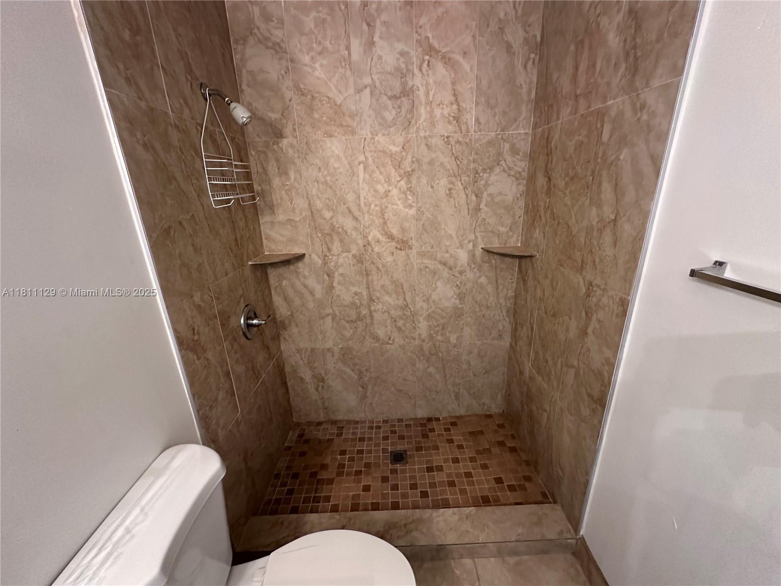 1024 S Independence Dr 1024a Property Photo 23