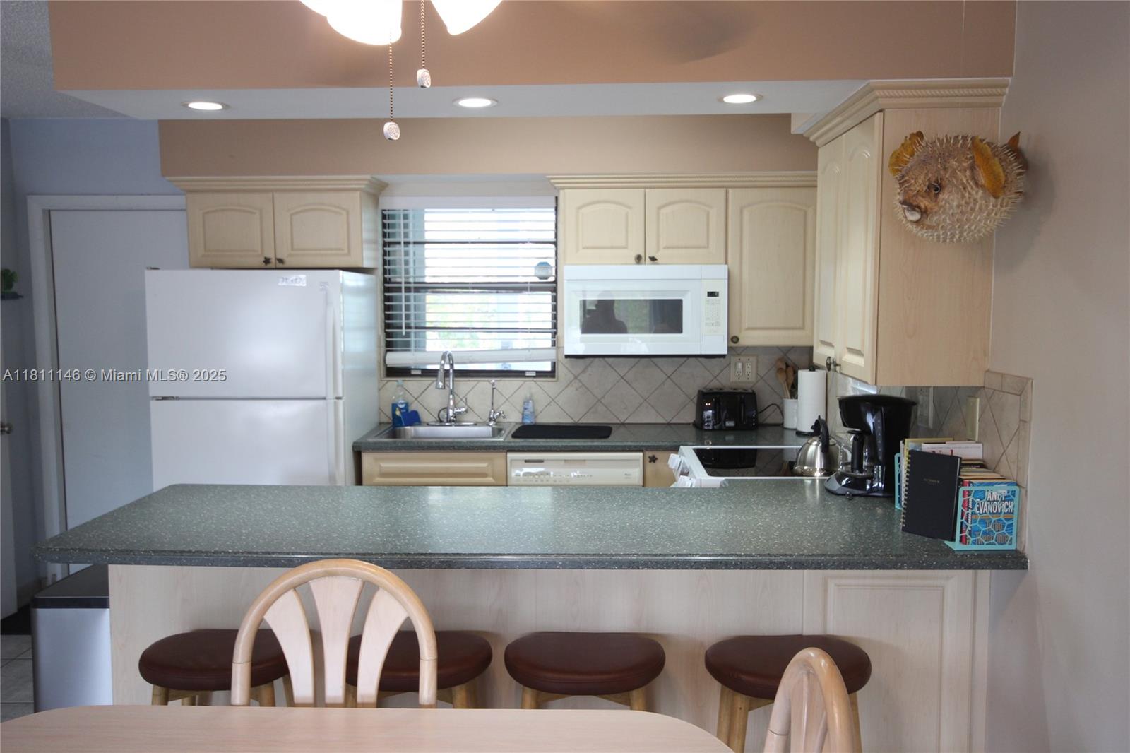 1500 Ocean Bay Dr B8 Property Photo 18