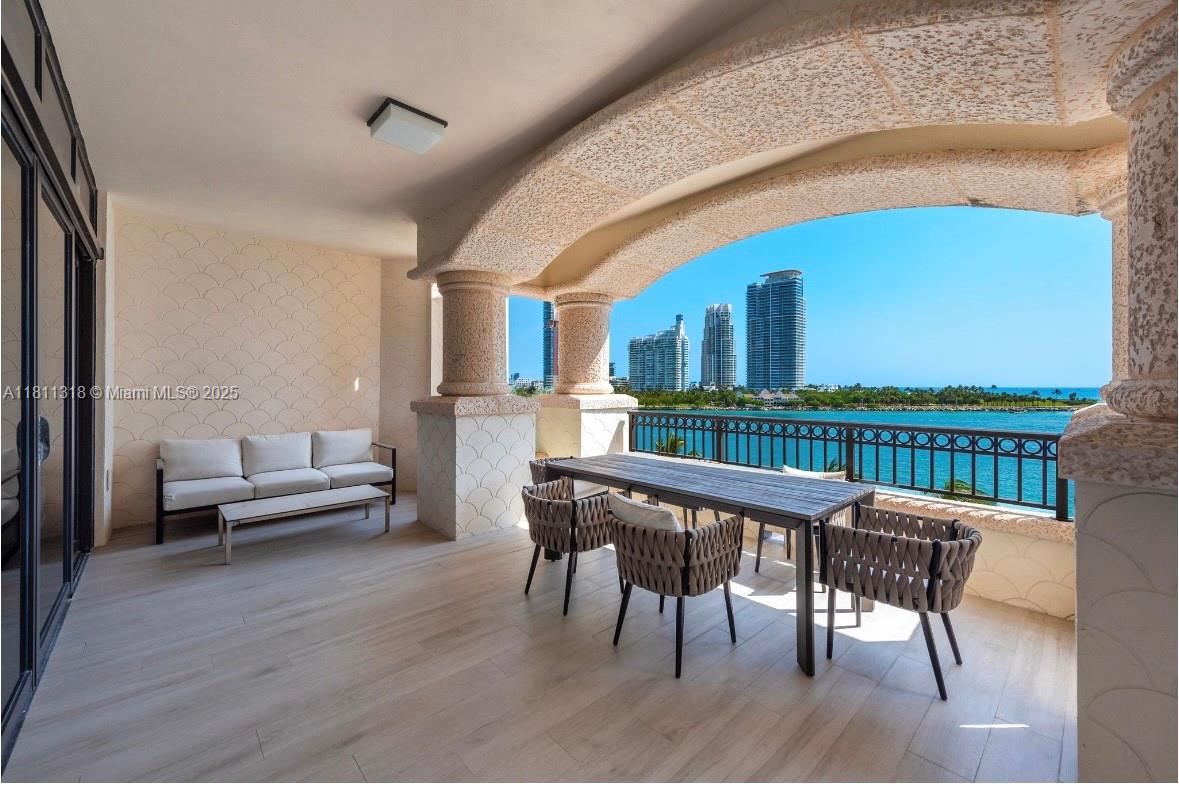 7055 Fisher Island Dr 7055 Property Photo 1