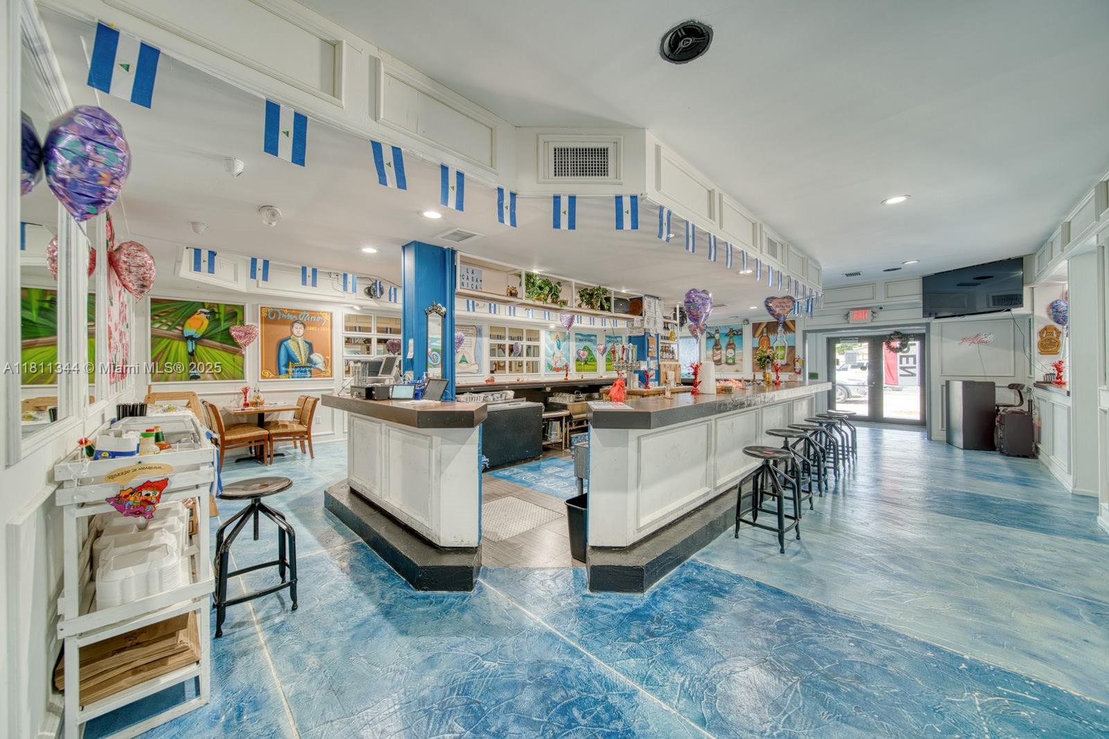Huge Authentic Full -service Nicaraguan Restaurant In Miami Spri Property Photo 3