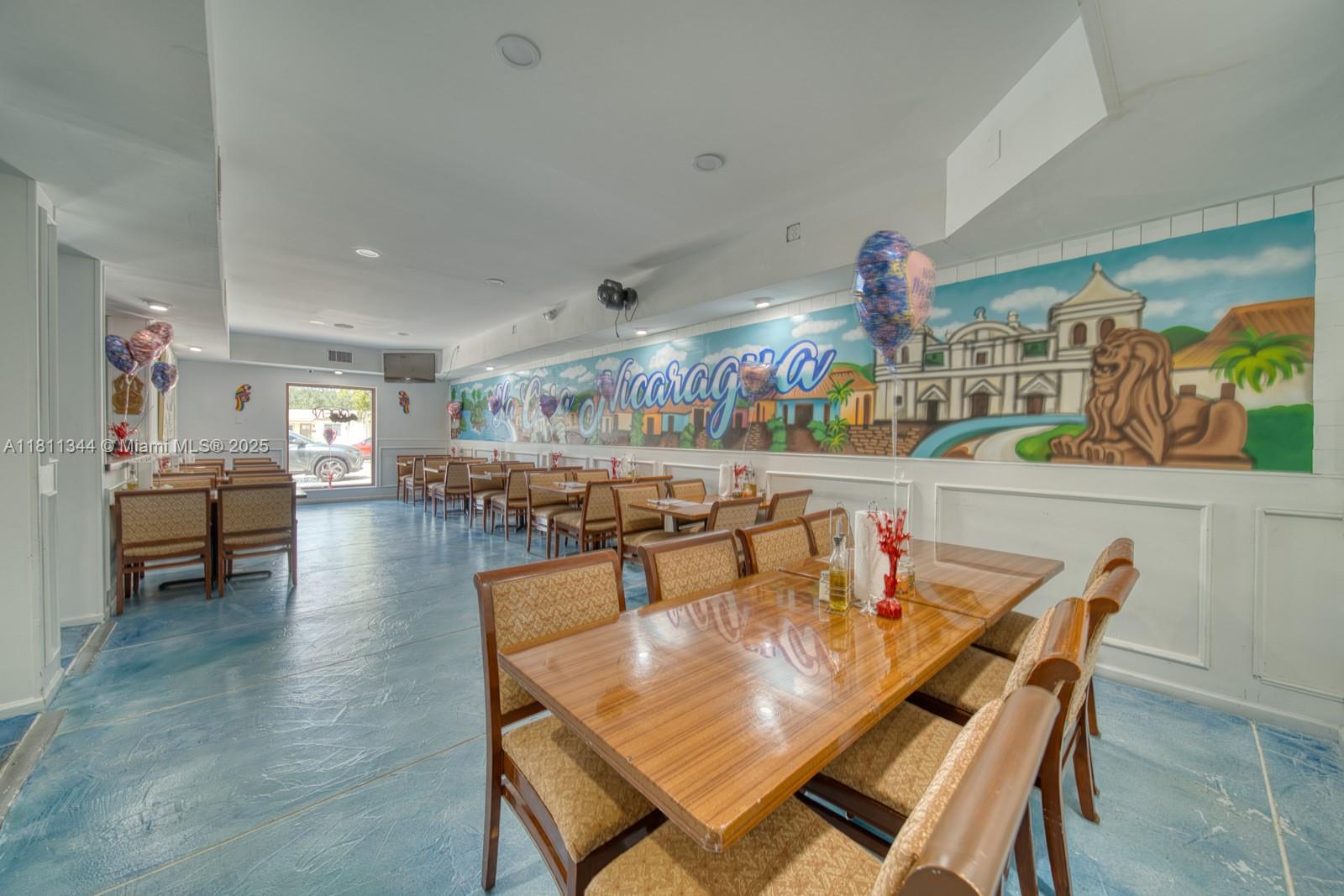 Huge Authentic Full -service Nicaraguan Restaurant In Miami Spri Property Photo 10