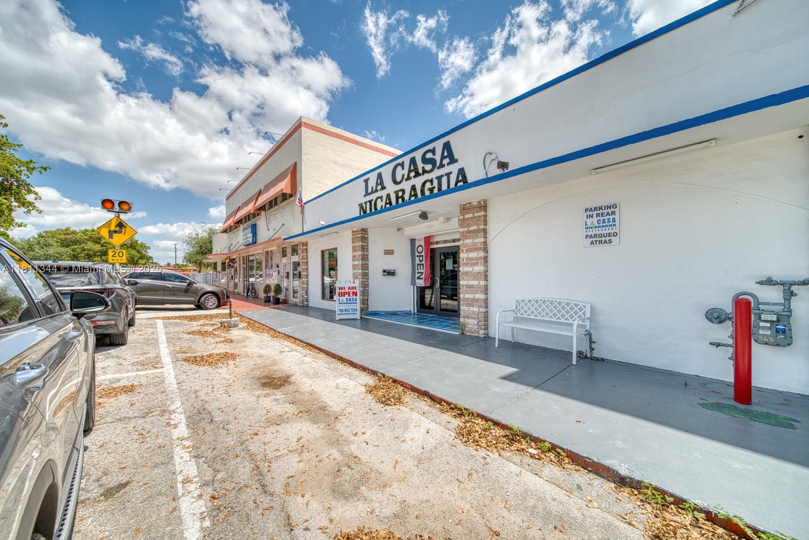 Huge Authentic Full -service Nicaraguan Restaurant In Miami Spri Property Photo 19