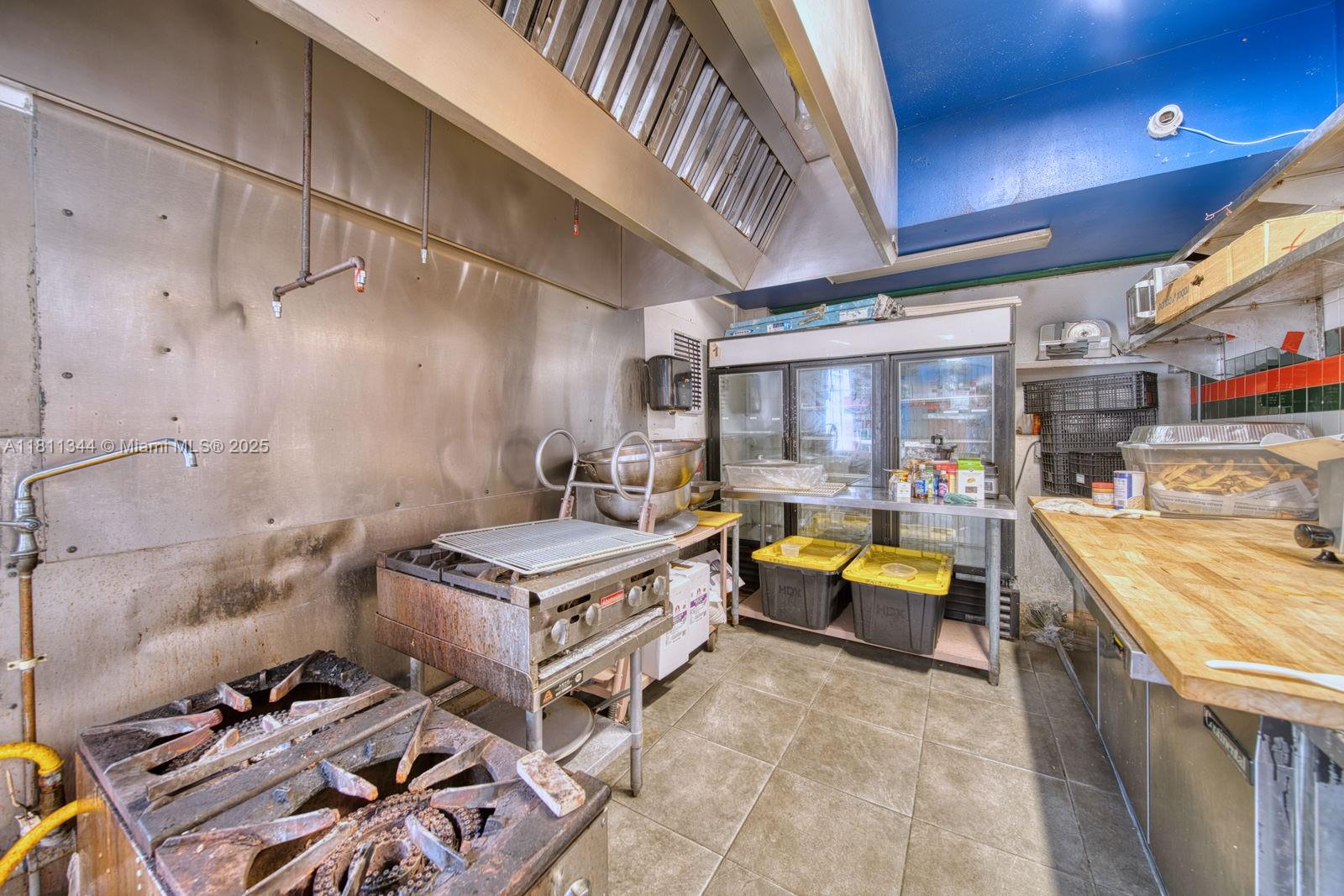 Huge Authentic Full -service Nicaraguan Restaurant In Miami Spri Property Photo 32