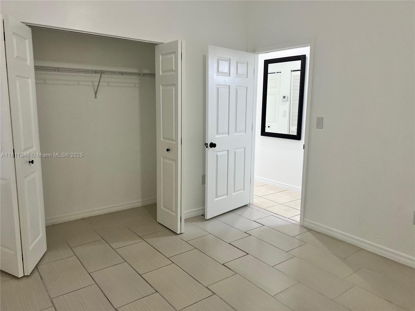 4285 Ne 10th Ct Property Photo 16