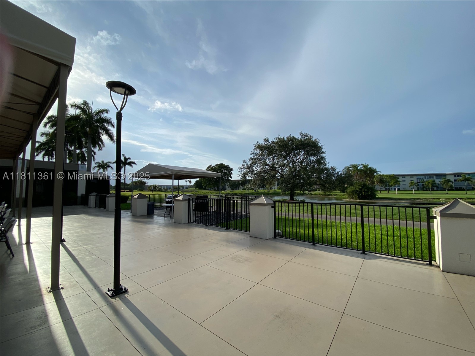 1902 Bermuda Cir G3 Property Photo 34