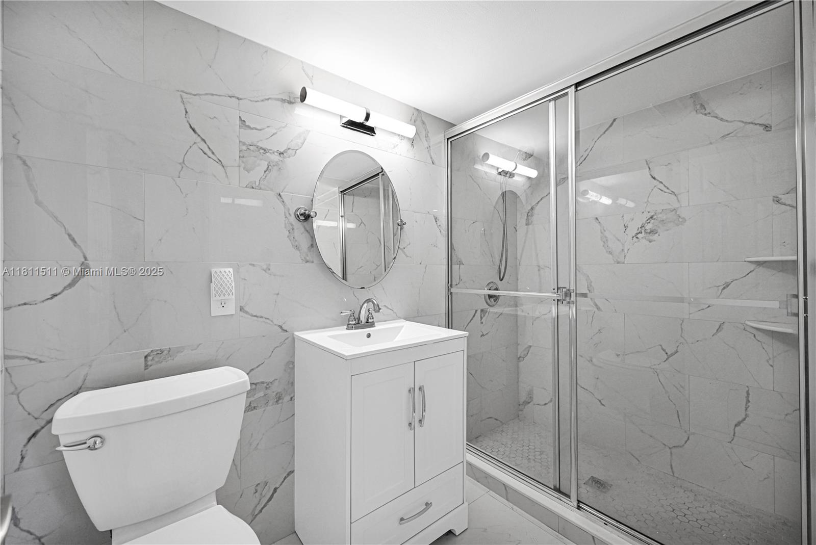 132 S Cypress Rd 518 Property Photo 17