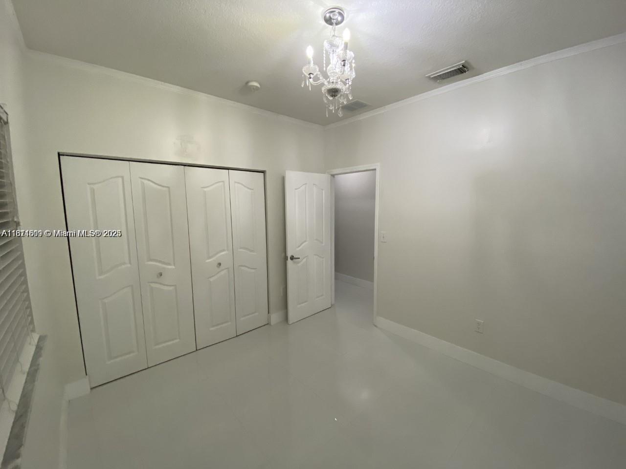 1371 Ne 42nd Ave Property Photo 17