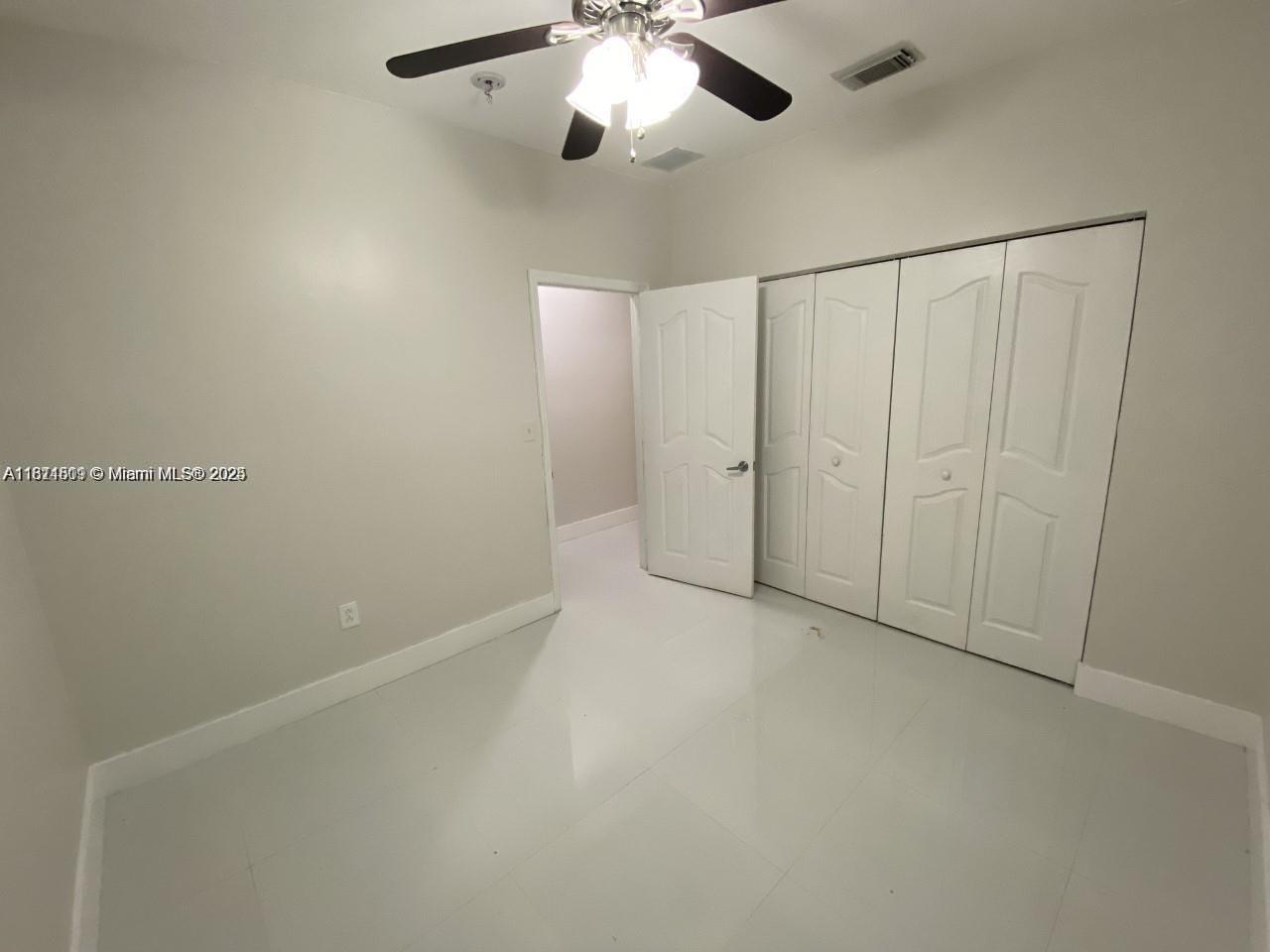 1371 Ne 42nd Ave Property Photo 22