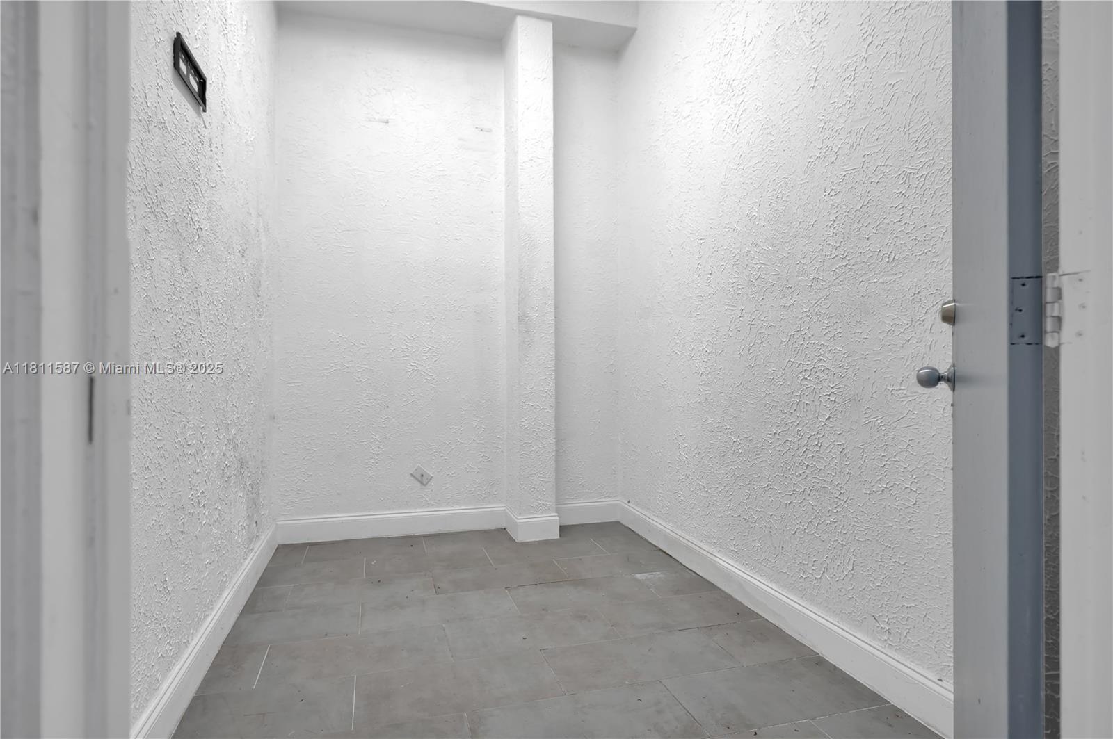 6011 Rodman St 107 Property Photo 12