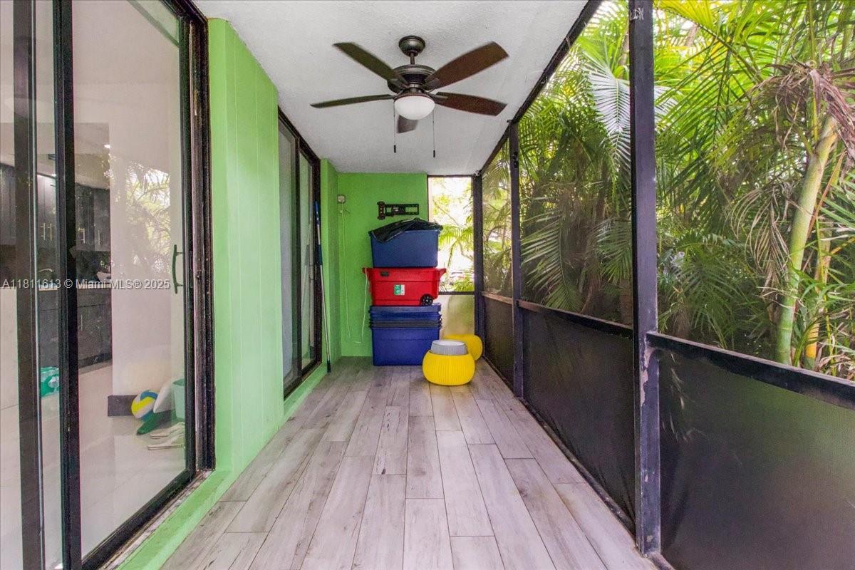 661 Ne 195th St 105 Property Photo 36