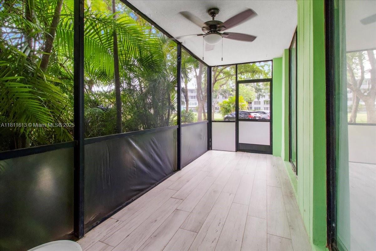 661 Ne 195th St 105 Property Photo 38