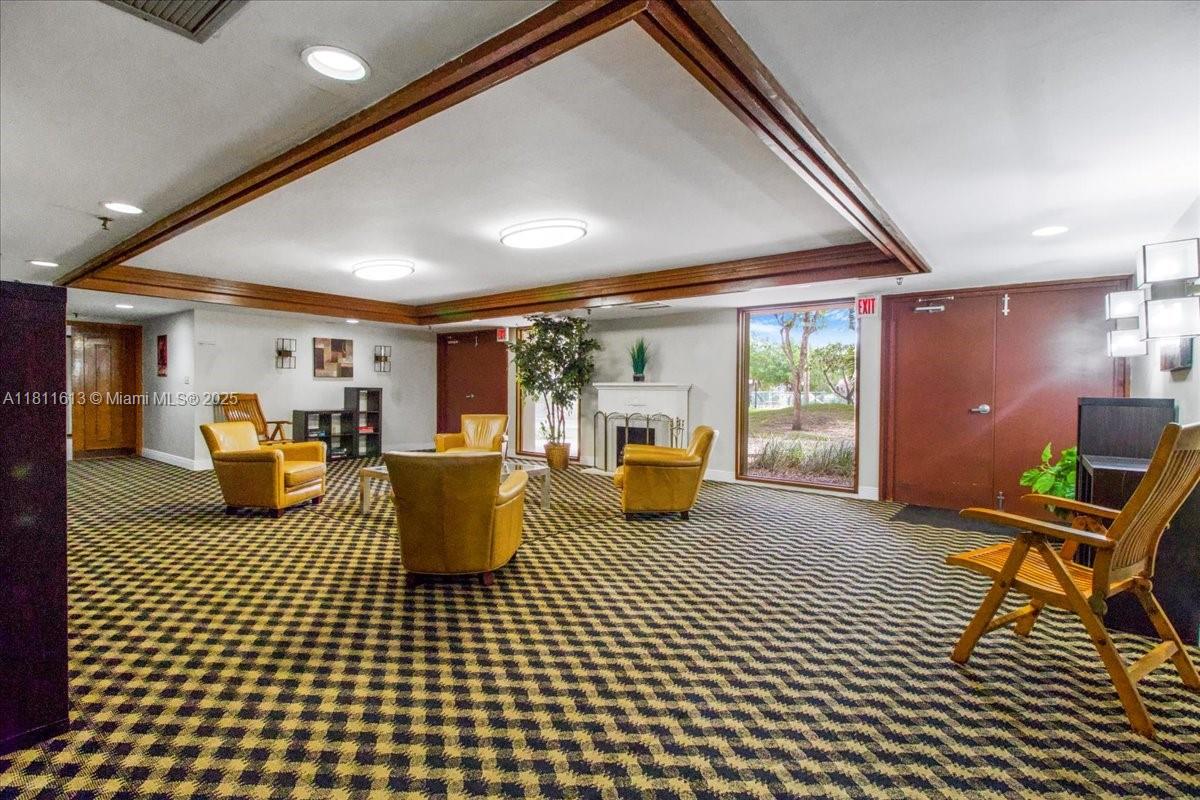 661 Ne 195th St 105 Property Photo 41