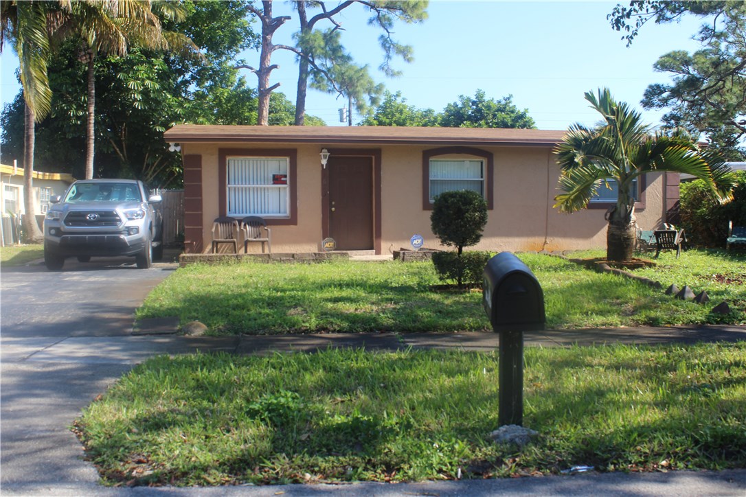 4077 Sw 121st Ter Property Photo 57