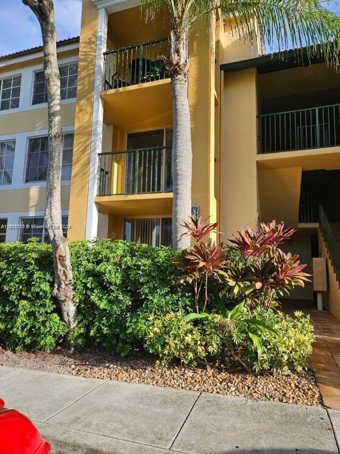 111 Yacht Club Way 106 Property Photo 1