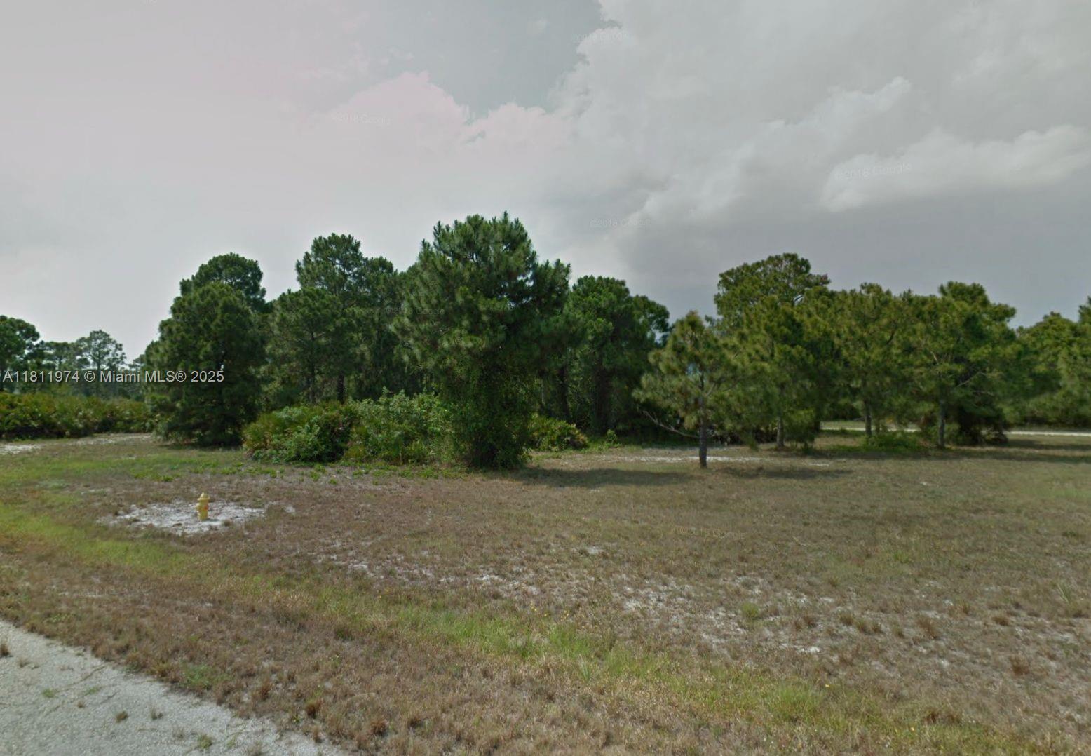 12 Rudder Property Photo 2