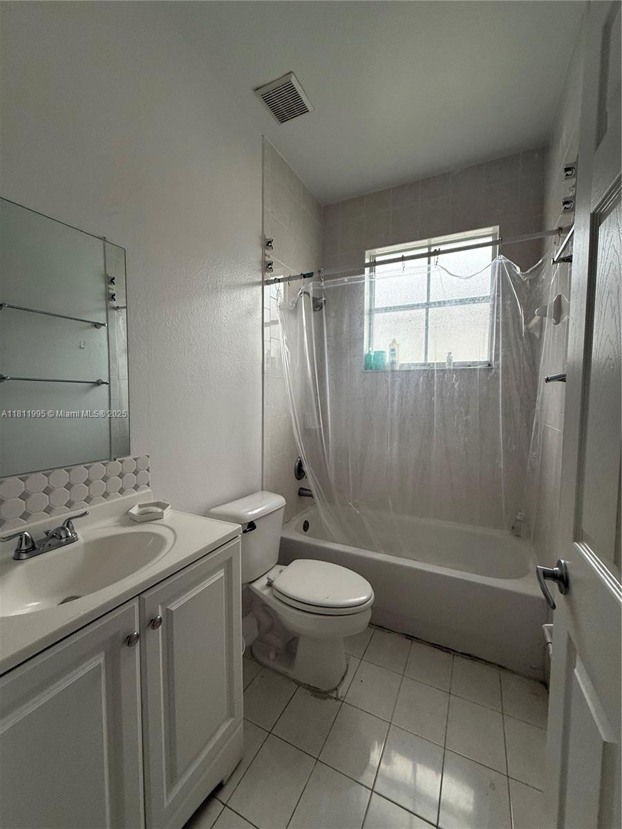 24301 Sw 107 Av Property Photo 21
