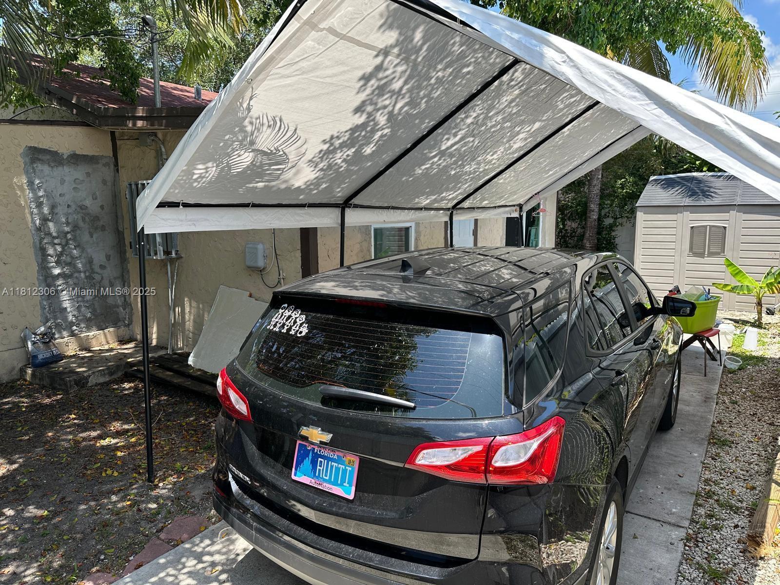 544 Nw 96th St Property Photo 1