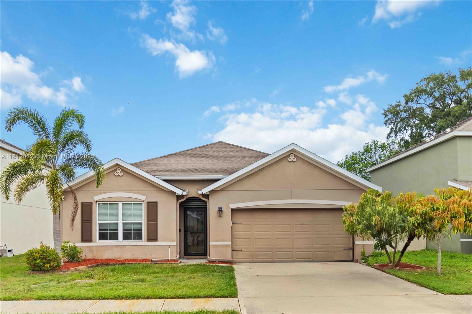 1070 Swiss Pointe Ln Property Photo 1