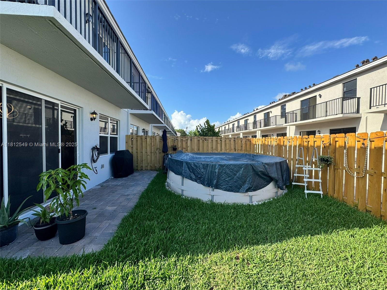 142 Ne 14th Ter 0 Property Photo 13