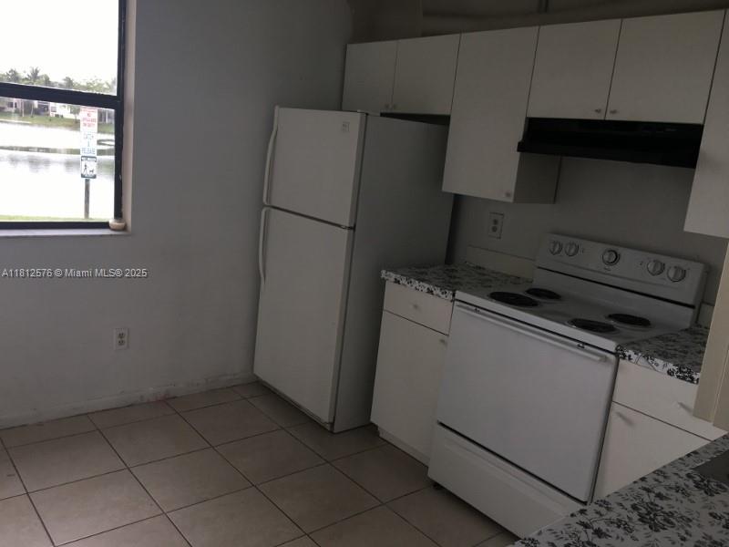 1061 Jefferson Dr 1061b Property Photo 10