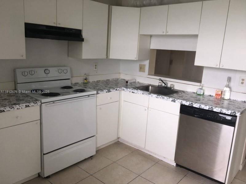 1061 Jefferson Dr 1061b Property Photo 12