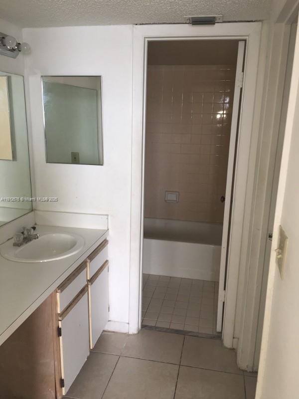 1061 Jefferson Dr 1061b Property Photo 21