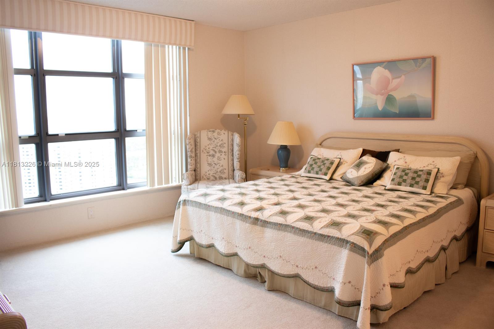 3530 Mystic Pointe Dr 3001 Property Photo 10