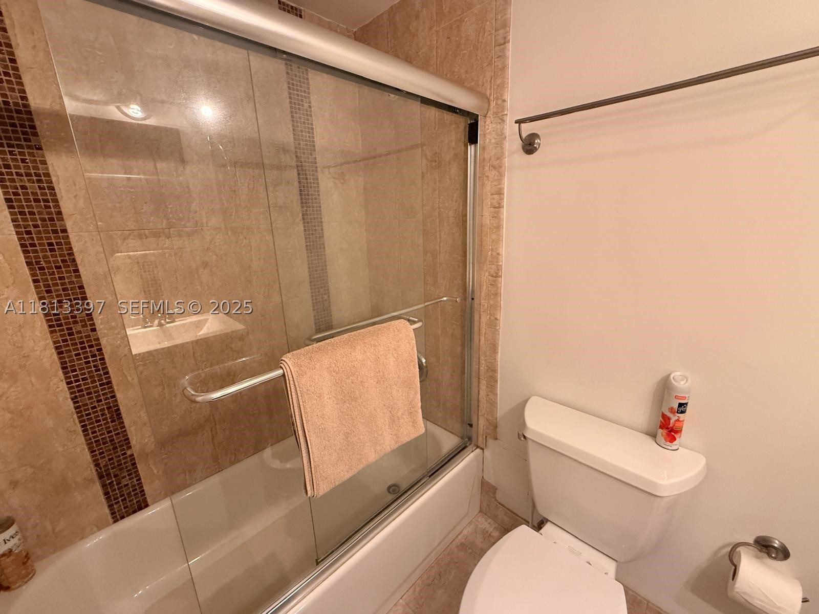 100 Lincoln Rd 1214 Property Photo 13