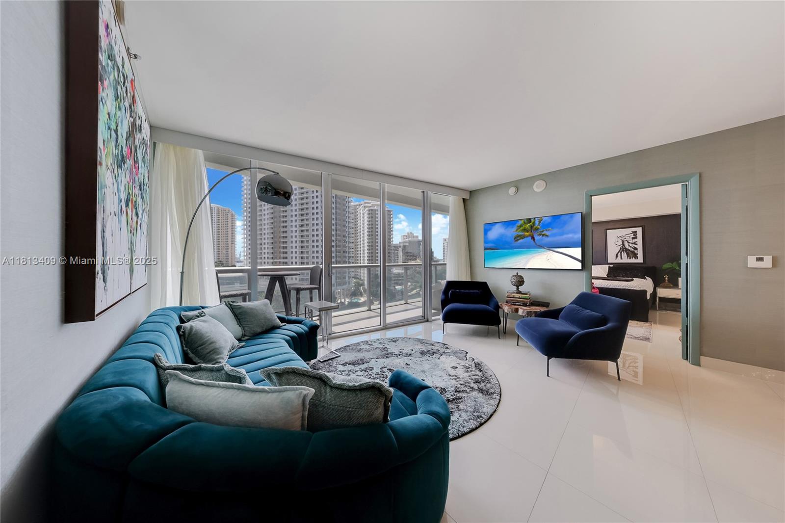 465 Brickell Ave 1019 Property Photo 4