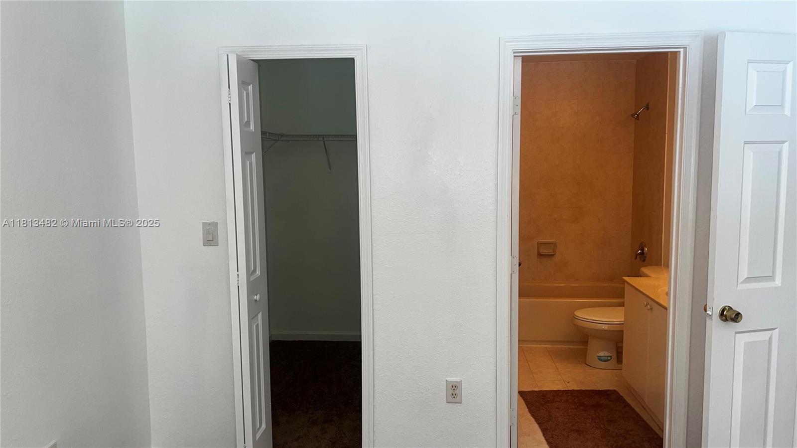 1480 Se 24th Ct 345 Property Photo 22