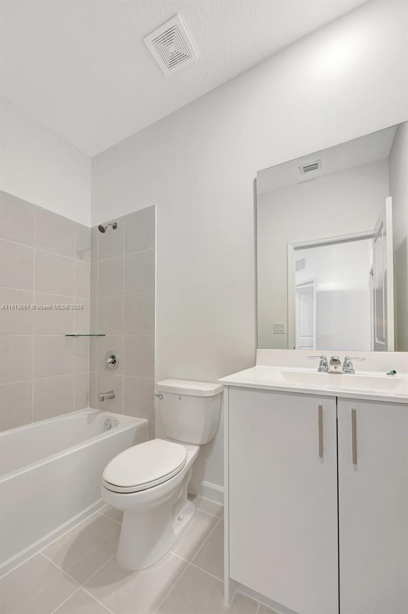 2455 Se 28th Ct 2455 Property Photo 44