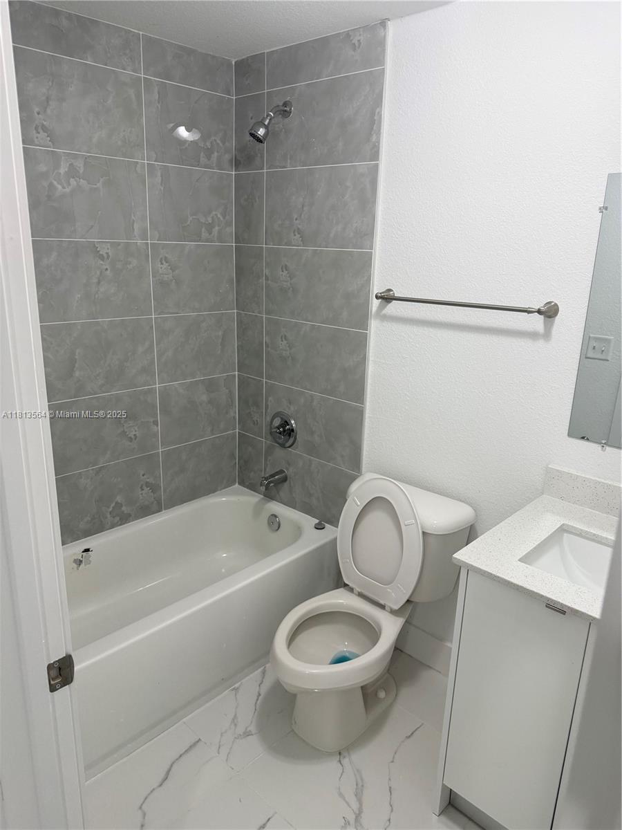 210 Sw 3rd Property Photo 11