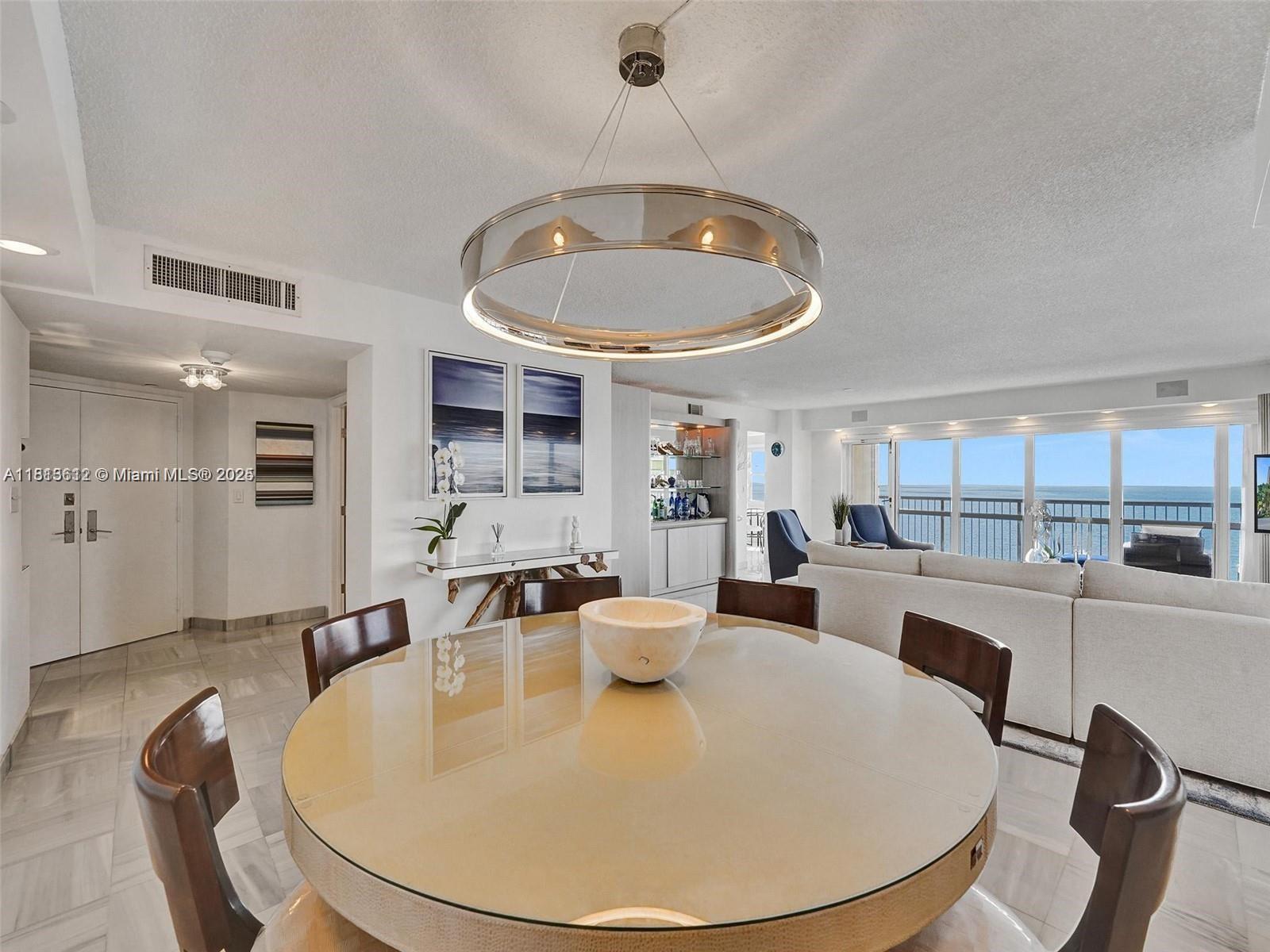 1800 S Ocean Blvd Ph1507 Property Photo 1