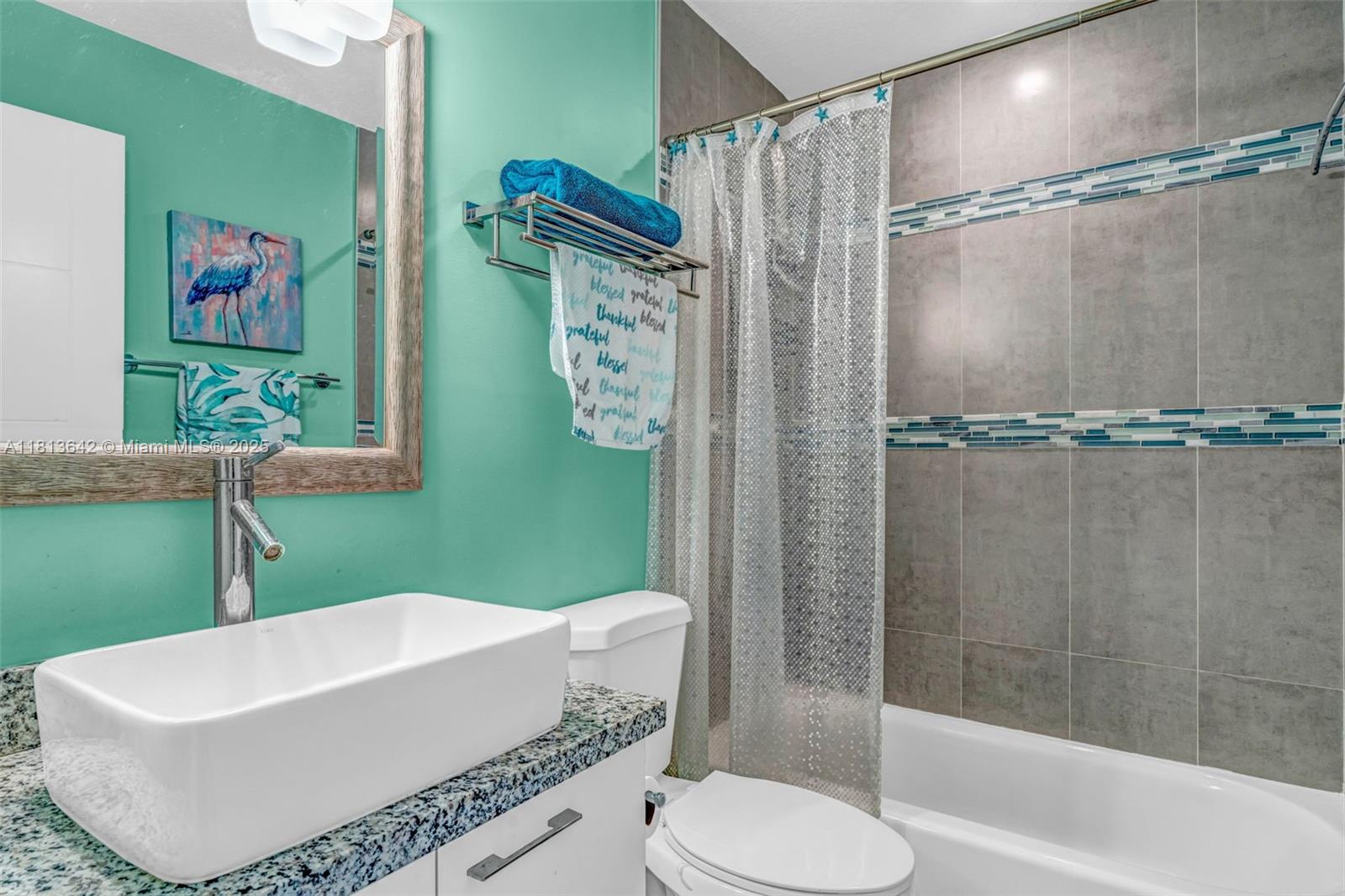19 Ave D Property Photo 19