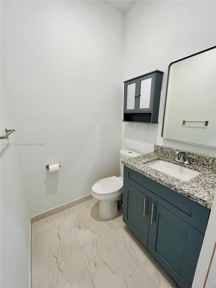 11611 Sw 242nd St Property Photo 8