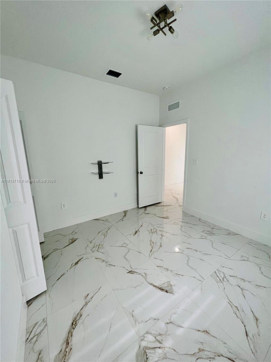 11611 Sw 242nd St Property Photo 9