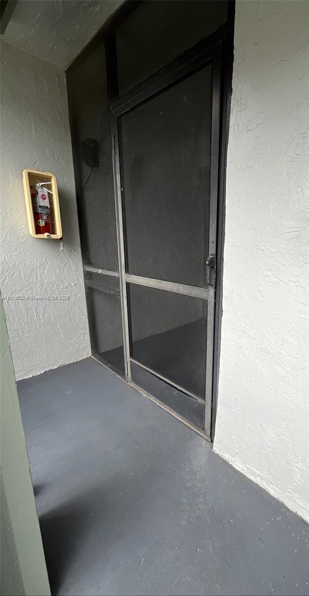 1303 S Liberty Ave 1303d Property Photo 2
