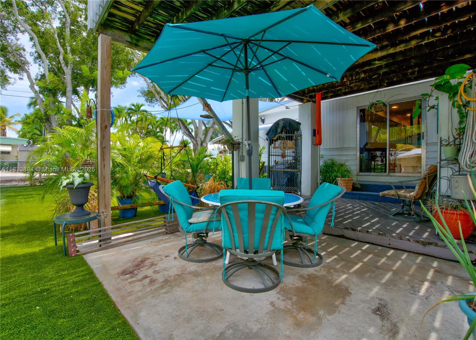7 Avenue D * Property Photo 11