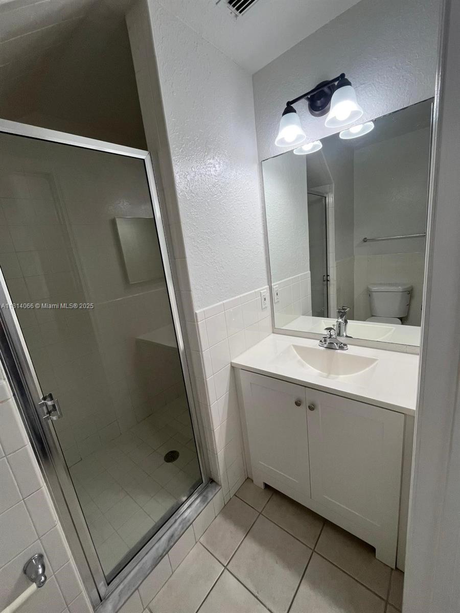 1698 Se 9th Ave Property Photo 13