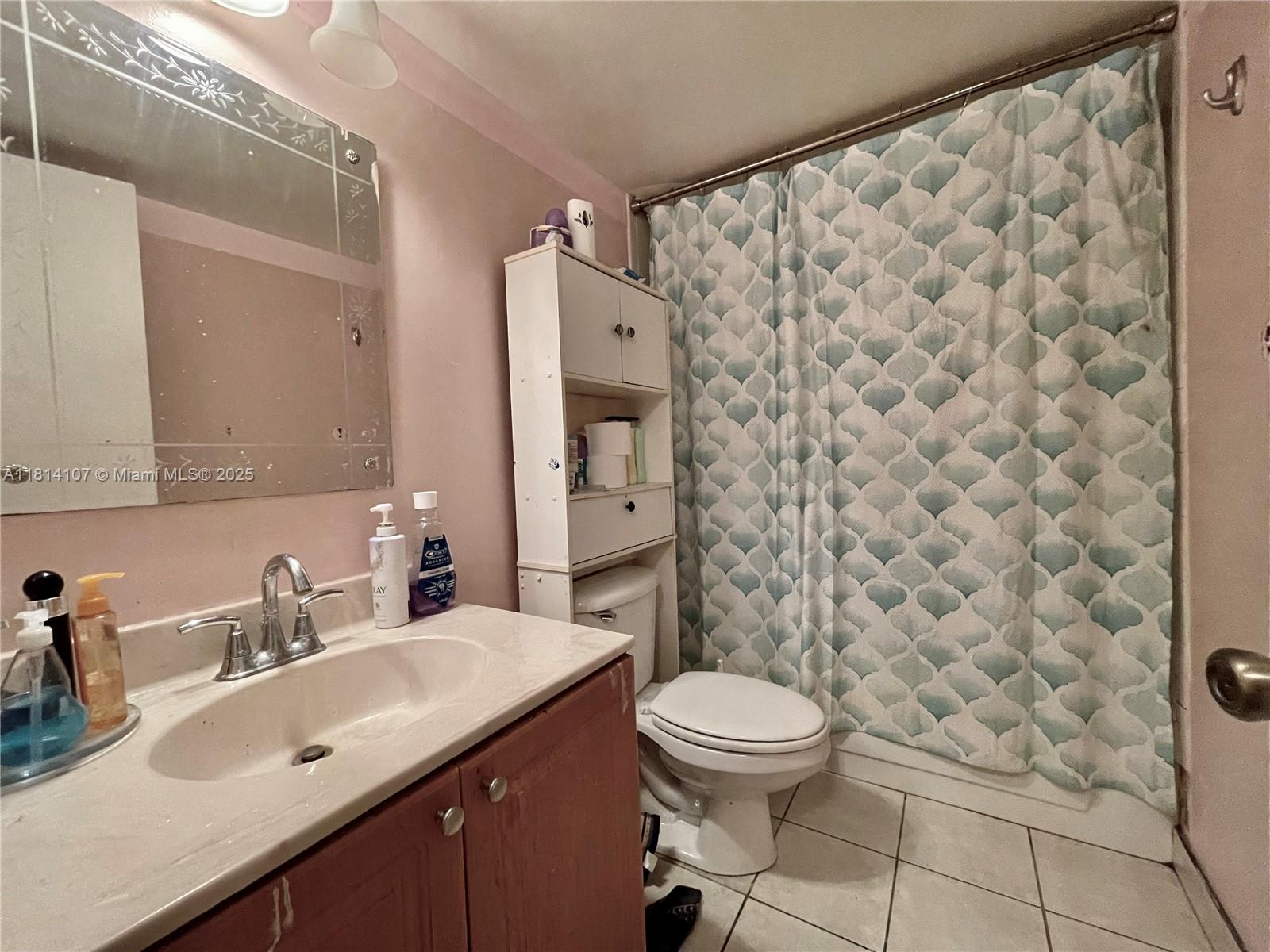 1150 N Liberty Ave K Property Photo 13