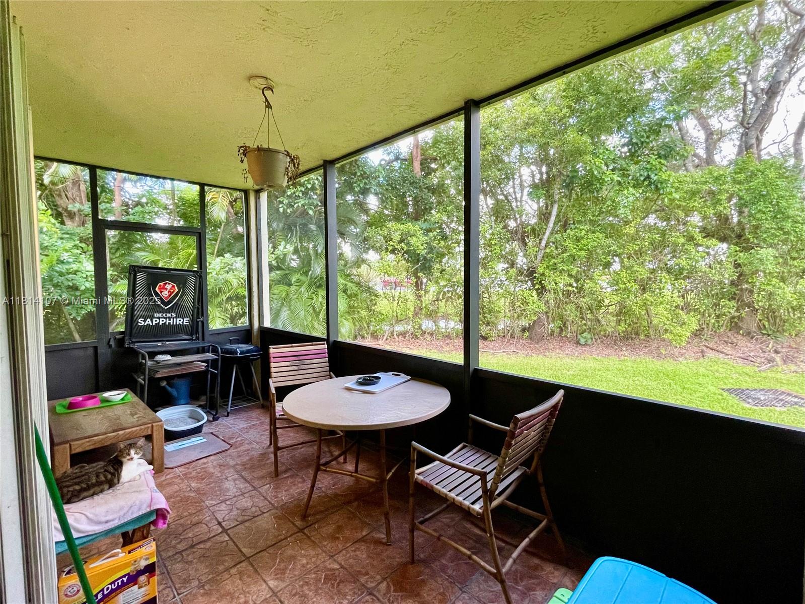 1150 N Liberty Ave K Property Photo 16