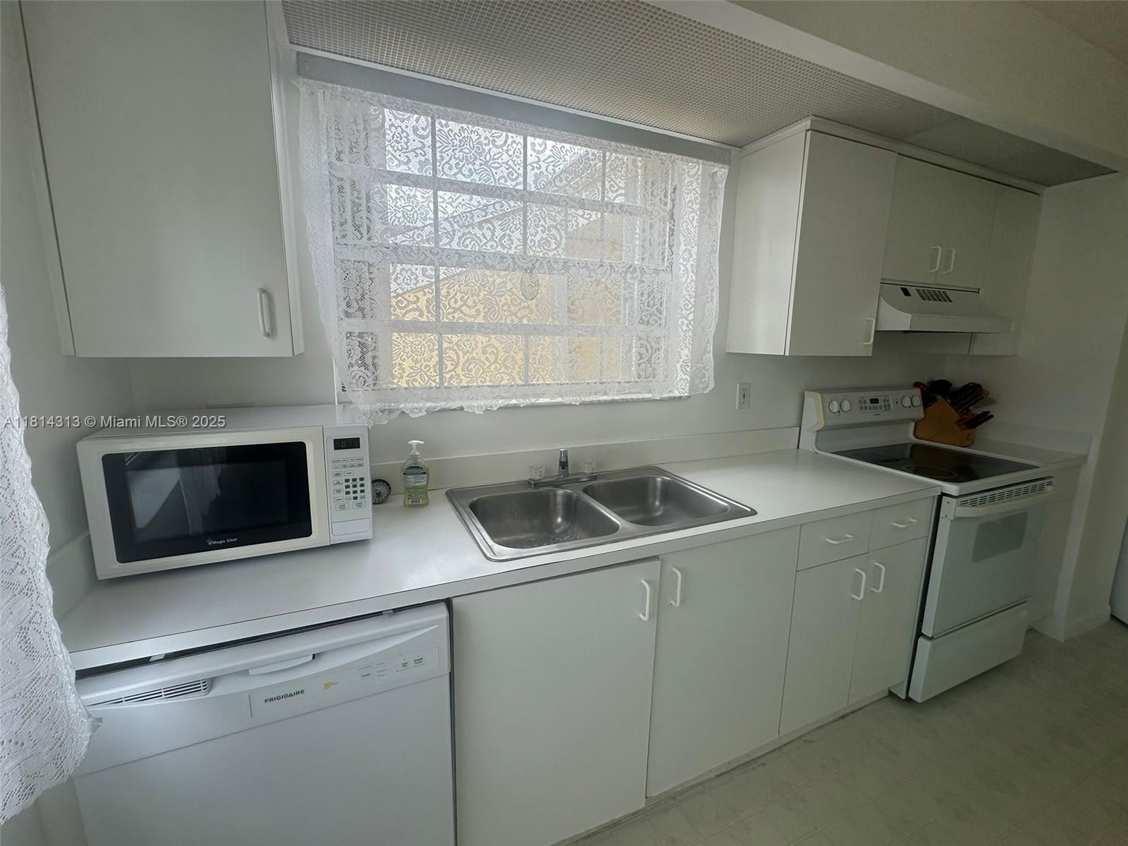 2274 Se 27th Dr 205-f Property Photo 9