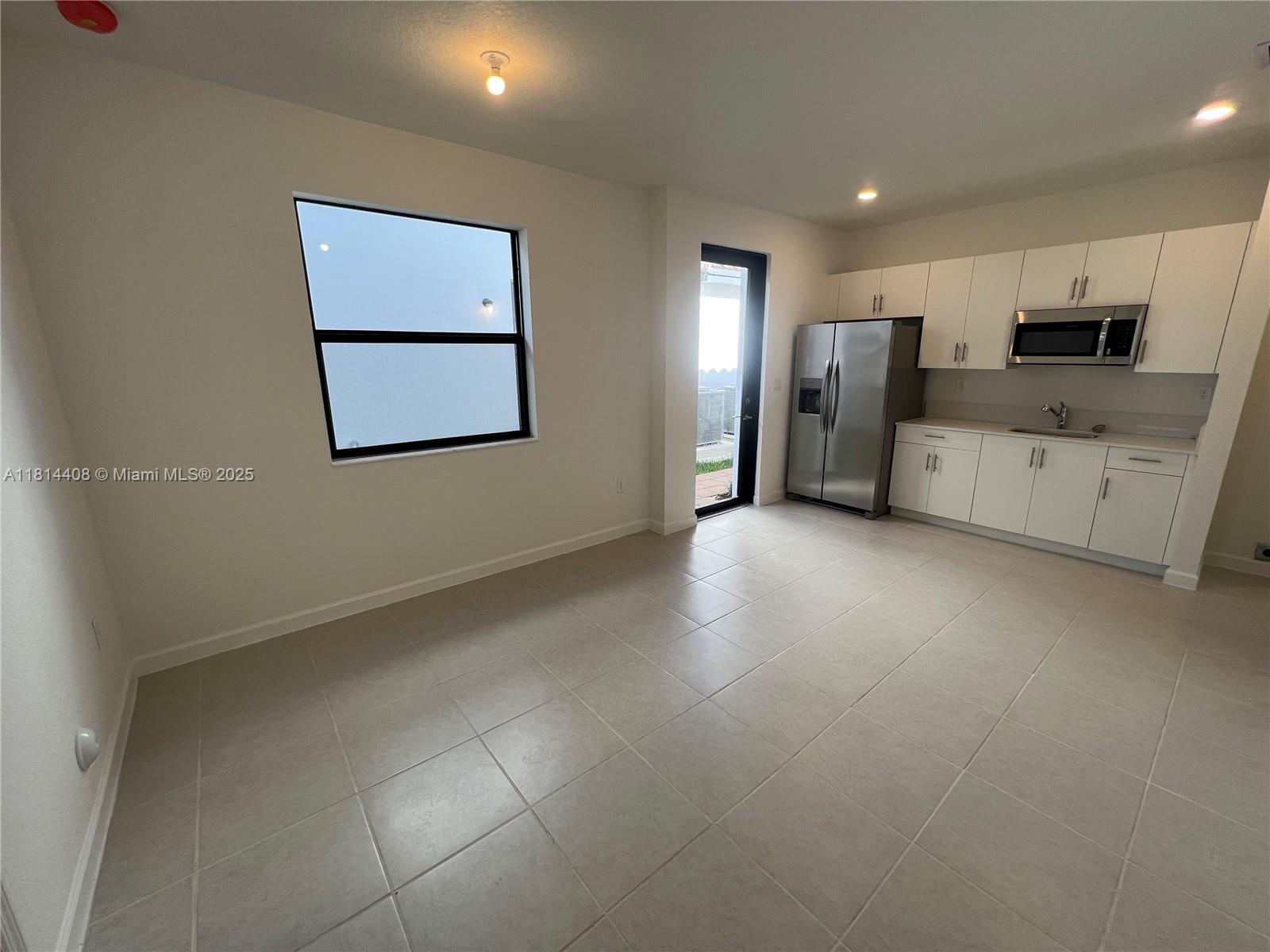11751 Sw 248th Ter Side Property Photo 2