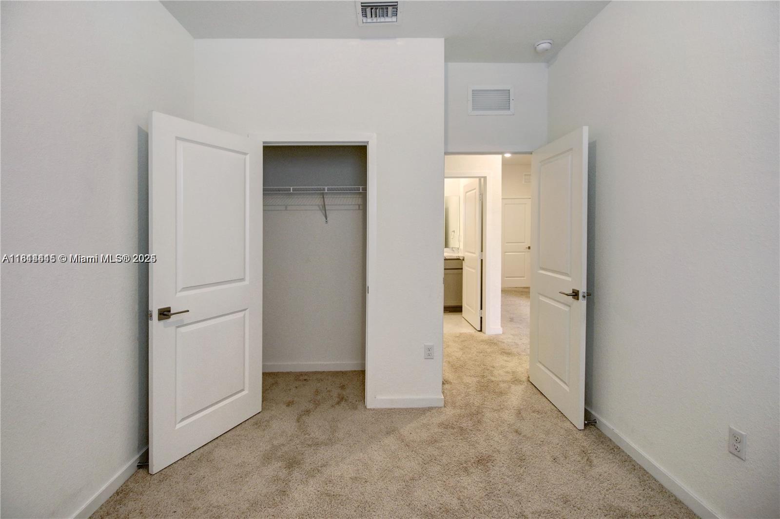 777 Sw 11th St Property Photo 11