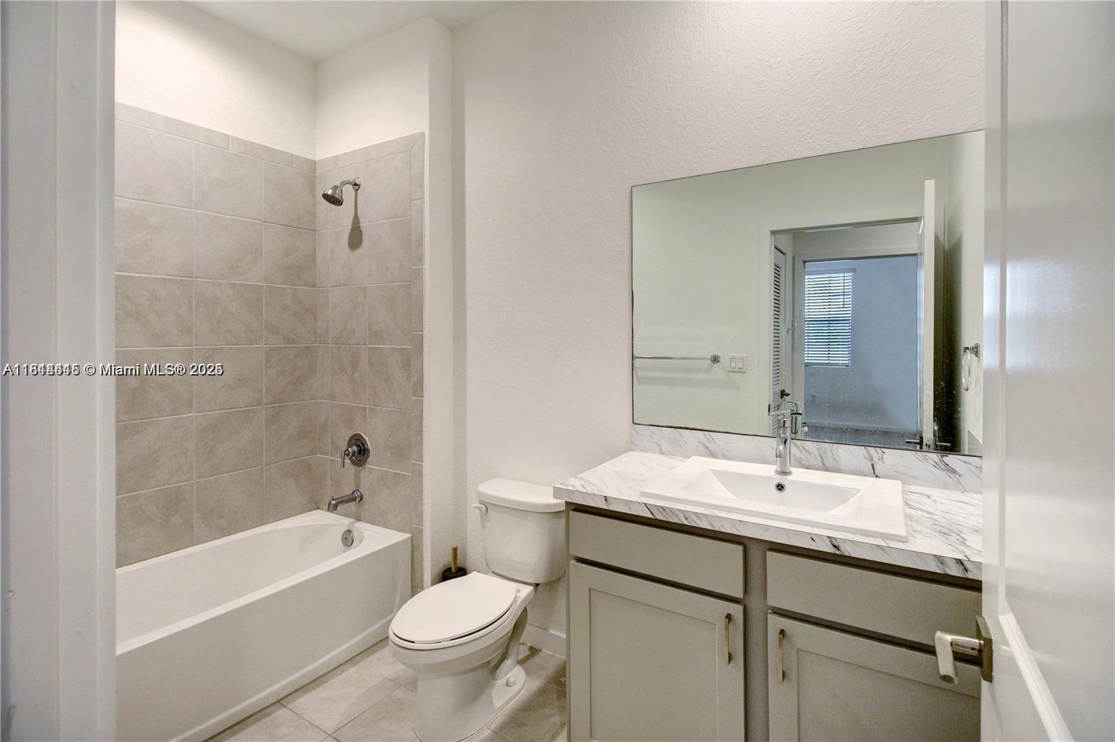 777 Sw 11th St Property Photo 13