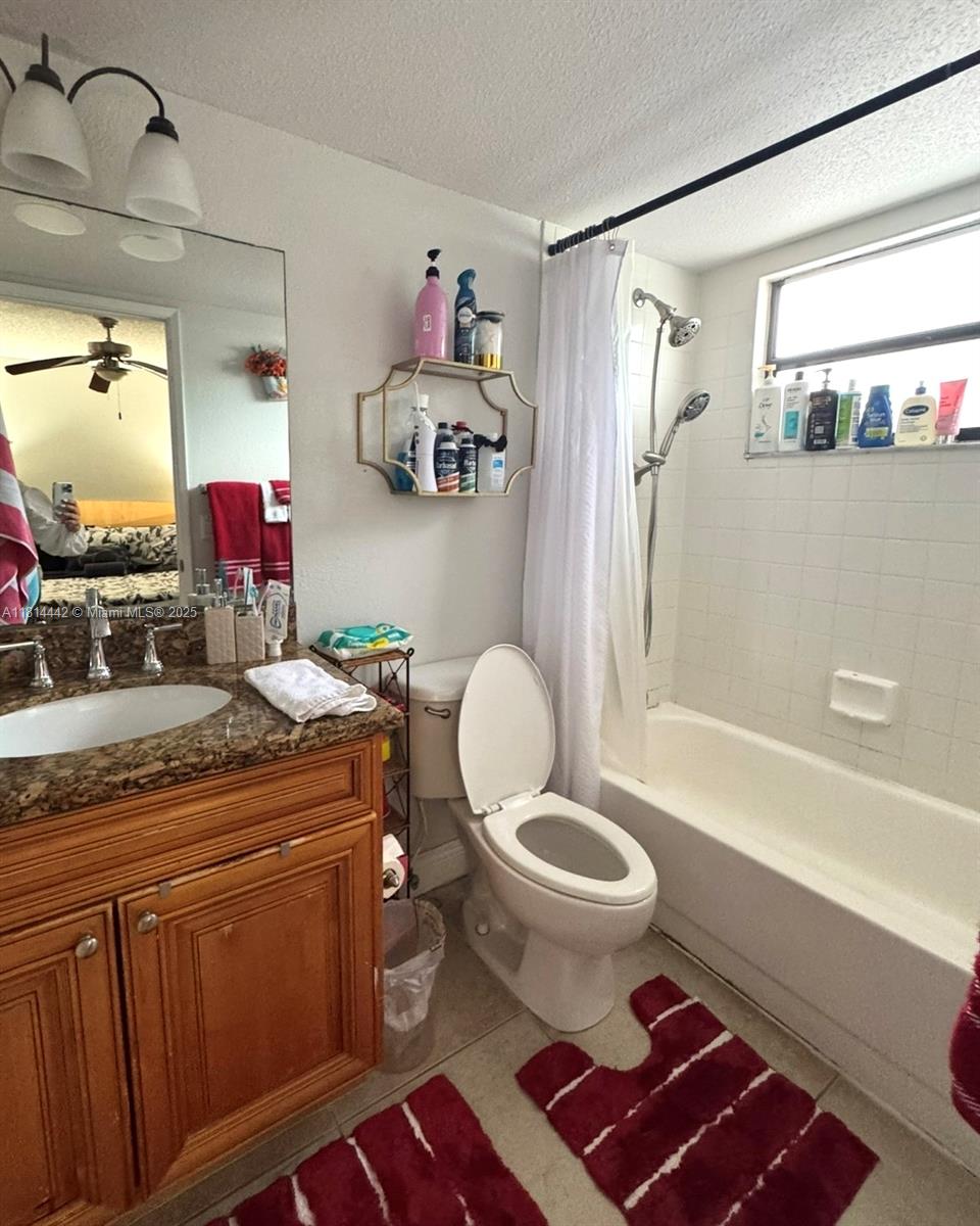 1484 Lake Crystal Dr E Property Photo 15