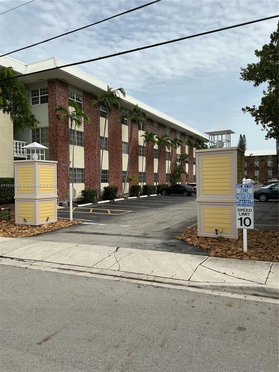 2426 SE 17th Cswy 109A Property Photo 1