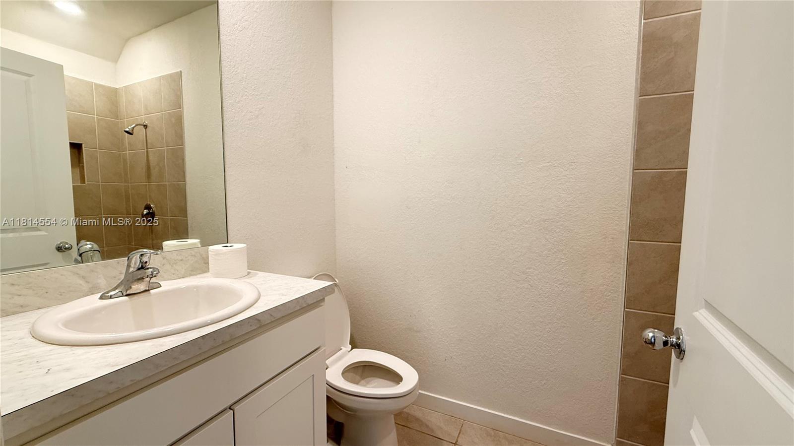 322 Ne 1st Dr Property Photo 5