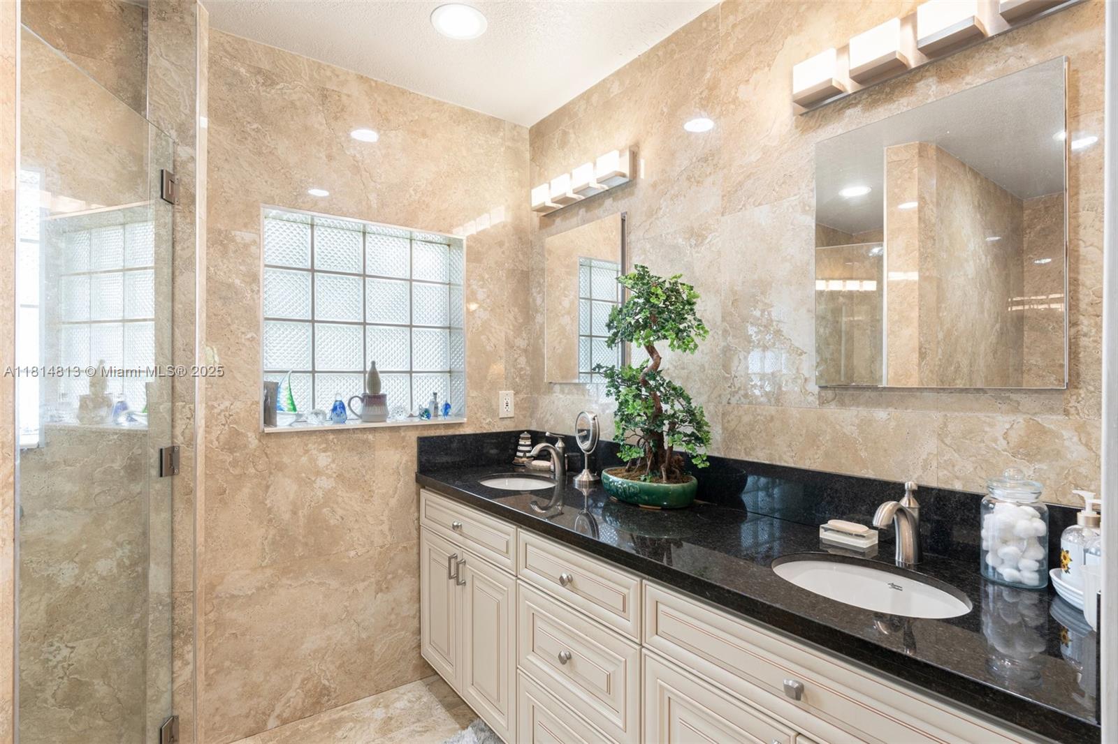 2472 Andros Ln Property Photo 21